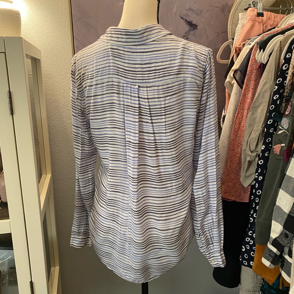 3/$30! Cloth and Stone Striped Button Up - Picture 7 of 7